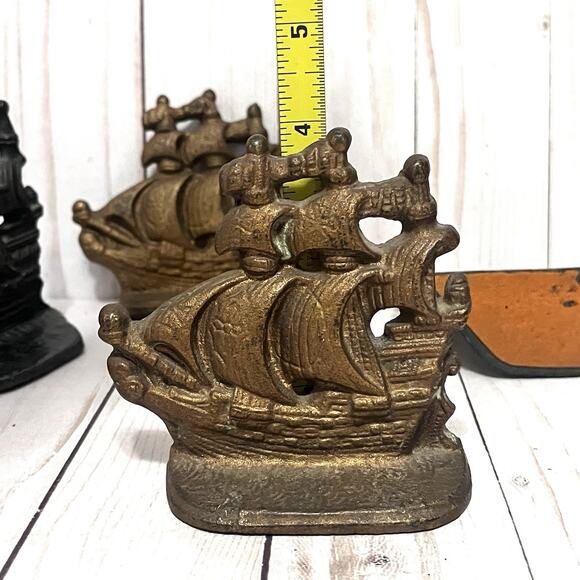 Vintage Pirate Ships Bronze Metal Cast Iron Bookends Doorstopper Set of 4 - Picture 11 of 14